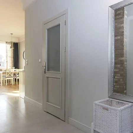 Apartament Sw.ducha Гданьск